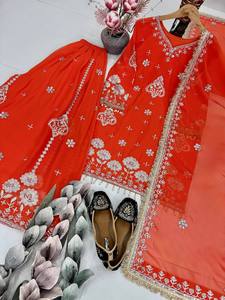 Kurtis para Mujer en Algodón y Rayón, Último Diseño de Moda, Traje Anarkali con Dupatta y Chaqueta, Vestido de Fiesta Indio a Precios de Mayoreo - Product Image 6