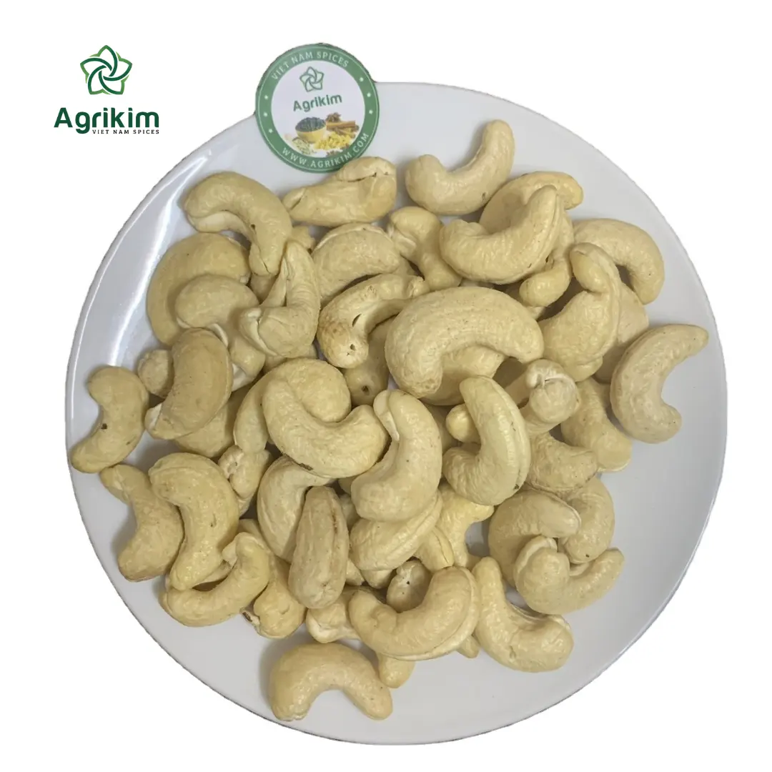 VIETNAM CASHEW NUT WW320 WW240 LOWEST RATE Bag Style Packaging Cooking Raw Cashew Nuts Vacuum Type Dried Grade ISO HACCP