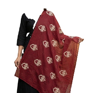 Chal de Algodón Blanco Pesado con Bordado Floral de Pedrería, Bufanda Suave y Transpirable para Uso Diario de Mujeres Africanas Musulmanas, 160g - Product Image 1