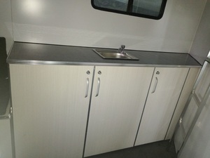 Remolque de 4 caballos con cuello de ganso - Product Image 3