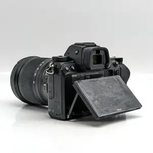 Compre 5 e ganhe 2 de graça com desconto para câmera Zf Mirrorless com lente 24-70mm f/4 S