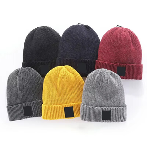 2025 Beanie Cap's para hombres y mujeres ropa de invierno transpirable Beanie Cap Out Wear Caps Jacquard Casual cómodo nueva moda - Product Image 3