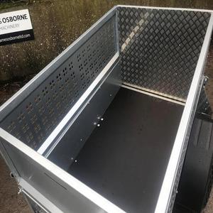 Volquete/volquete de remolque de 4 toneladas de granja pequeña con Tractor de buen precio 2-3 toneladas agrícolas nuevos componentes de núcleo de eje de neumático de condición usada - Product Image 6