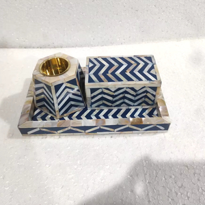 Brûleur d'encens de haute qualité vadrouille incrustation prix de gros porte-encens nacre Bakhoor brûleur par Falak World Export - Product Image 1