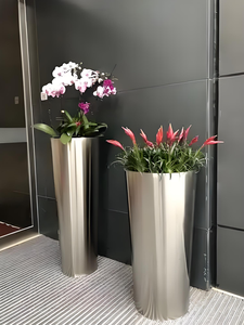 Macetero Metálico Alto para Sala de Estar, Hogar, Hotel, Oficina, Decoración de Interiores, Diseño Moderno y Minimalista, Estilo Contemporáneo XL - Product Image 4