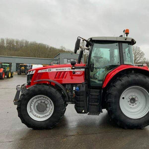 TRACTEURS UTILISÉS - Product Image 1
