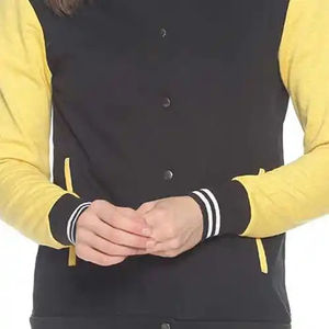 Nouveauté Veste en cuir respirante pour femmes, veste de style universitaire OEM avec poids lourd et couleurs personnalisées pour l'hiver - Product Image 2