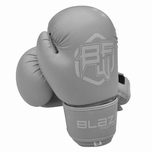 Gants de sport MMA personnalisables pour adultes pour l'entraînement Gants de boxe et d'arts martiaux personnalisés avec votre propre logo - Product Image 6