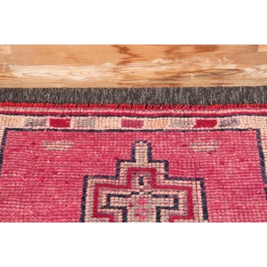 Petit tapis turc de 2,7 x 1,6 pieds, tapis géométrique rose vintage - Product Image 2