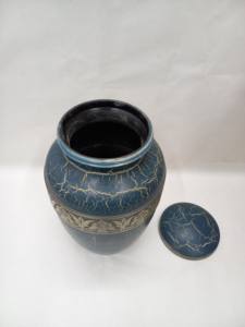 Vente en gros d'urnes de crémation pour adultes en aluminium de style américain au design unique la plus vendue par un fournisseur indien - Product Image 3