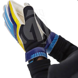 Meilleurs gants de football de gardien de but d'entraînement Équipement de sport en cuir respirant Gants de gardien de but en latex de haute qualité - Product Image 2