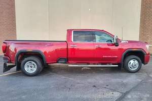 GMC Sierra 3500HD 2020 TURBODIESEL V8 4x4 Extrêmement Propre, Prêt à Livrer (RHD/LHD) - Product Image 6