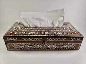 Soporte de caja de pañuelos con incrustaciones de hueso hecho a mano de lujo Venta a granel de La India para decoración de mesa por artesanía de media luna - Product Image 2