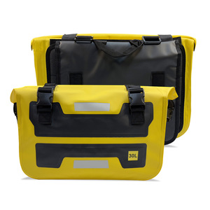 Sacoches de <span class=keywords><strong>moto</strong></span> étanches avec réflexion de nuit Sacoches latérales universelles en PVC 30L pour le tourisme et les déplacements - Product Image 2