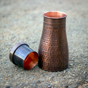 Bouteille d'eau vintage en cuivre pur Carafe de chevet Bouteille de pot martelé Design taille personnalisée 100% fini en cuivre pur - Product Image 3