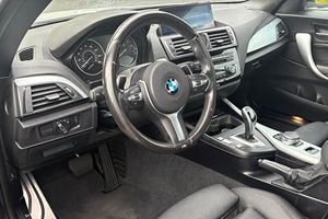 BMW M240i Cabriolet d'occasion en excellent état, modèle 2017 - Product Image 5
