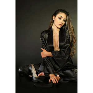 Maillots de bain Lumija en satin de soie à enrouler sur des blazers en noir métallisé, taille 8 0g - Élégant et stylé - Product Image 4