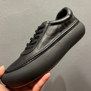 รองเท้าลำลองผู้ชาย รองเท้าโลฟเฟอร์น้ำหนักเบา รองเท้าเดินระบายอากาศได้ดี ดีไซน์สวมใส่สบายสำหรับทุกวันและสวมใส่ลำลองในออฟฟิศ - Product Image 2