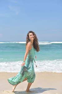 2025 robe Maxi florale tie-dye pour dames menthe col en v 100% rayonne Style bohème cordon manches Logo dos pour les vacances d'été - Product Image 3