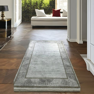 Tapis doux en polyester double face de haute qualité fabriqué à la machine, incurvé à la main, durable et doux au toucher, ajoute une touche spéciale à votre décoration intérieure - Product Image 6