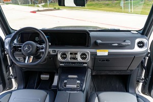 Mercedes-Benz G580 2025 Usado en Excelentes Condiciones con Tecnología EQ - Product Image 3