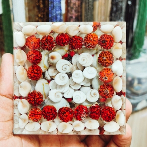 Orgone Gomti Chakra Shri Yantra Laxmi Pyramide Pour La Richesse Dhan Lakshmi Pyramide Seigneur Laxmi Pyramide Pour La Prospérité Finance Succès - Product Image 3