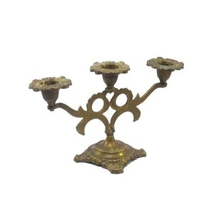 ที่วางเทียน3อันเกรดพรีเมี่ยมสไตล์หรูหราเคลือบสีทองคุณภาพสูงสำหรับใช้ตกแต่ง - Product Image 4