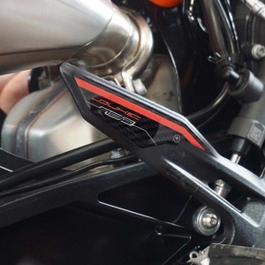 Adesivi in Resina Gel 3D Compatibili con KTM 790 Duke 2018-2025, Decorazioni per Cavalletto Moto - Product Image 1