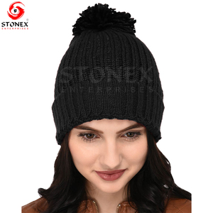 Solid Color Outdoor Warm Customize Winter <b>Hats</b> Skull Caps for <b>Women</b> Custom logo <b>Beanie</b> for <b>Women</b> - Product Image 2