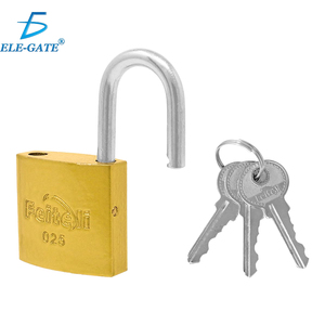 Lucchetto di Sicurezza in Ferro con Gancio Corto Dorato 25mm, Materiale in Acciaio con Chiave - Product Image 1