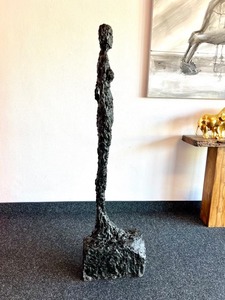 Esculturas Humanas de Aluminio Fundido de Arte Moderno Abstracto de Primera Calidad, Decoraciones para Mesa de Oficina en Casa - Product Image 3