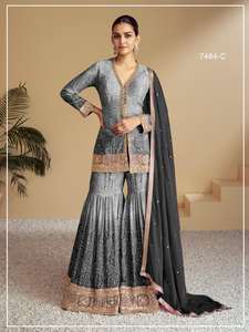 Evergreen Designer Outfit Heavy Chinon Impresión digital Salwar Suit & Dupatta con bordado Multi & 3mm Sequence Work para la venta - Product Image 3