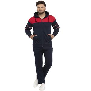Conjunto Deportivo Personalizado Rojo para Hombre, Corte Ajustado, Sudadera con Capucha y Forro Polar, Pantalones Deportivos con Cierre Completo, Ropa de Gimnasio y Estilo Urbano - Product Image 1
