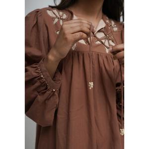 Vestido Étnico Casual de Verano para Mujer, Color Marrón Sólido, Bordado, Largo hasta el Suelo, Ecológico, Cintura Natural, Corte Holgado - Product Image 3