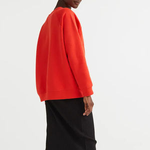 Sweat à capuche oversize pour femme en toile écologique imperméable, couleur unie, col rond français, broderie personnalisée, pour l'automne - Product Image 4