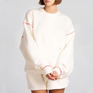 Conjunto de Sudadera y Pantalones Cortos de Felpa de Algodón Sólido para Mujer, Cuello Redondo, Corte Holgado, Alta Calidad - Product Image 3