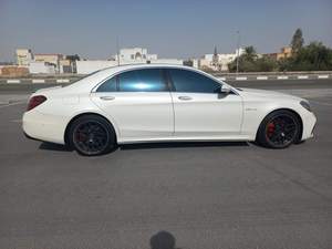 Sedán S63 AMG V6 2023-2024 Usado, Transmisión Automática, Combustible Híbrido, Gasolina, Volante a la Izquierda, Sistema de Dirección Hidráulica - Product Image 2