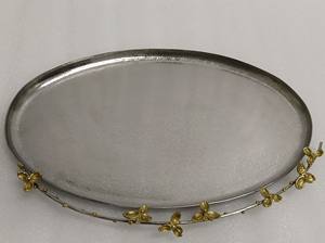 ถาดเสิร์ฟทองเหลืองและเหล็กที่ไม่ซ้ําใครสําหรับบ้านโรงแรมร้านอาหารอาหารเย็นและโต๊ะสีเงินออกแบบดอกไม้ถาดเสิร์ฟและจาน - Product Image 4