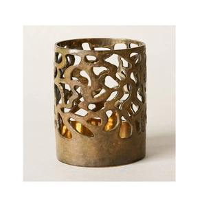 Candelabros votivos de metal elegantes de primera categoría con acabado premium y perfecto para centros de mesa y con pulido dorado - Product Image 6