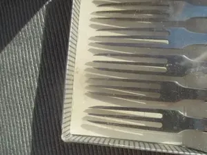 Ensemble de couverts fourchette et cuillère en acier inoxydable de la plus grande qualité Ensemble de vaisselle à prix compétitif pour les ustensiles de cuisine - Product Image 2