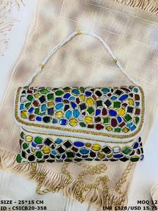 Designer Artisan Handmade Crystal Stone Broderie perlée Pochette de mariée Sacs à main sophistiqués pour les occasions spéciales du soir - Product Image 5