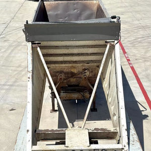 Remolques de Carga y Utilitarios Usados, Remolque de Volteo con Eje Central para Tractor Agrícola, Componentes del Eje del Motor Principal - Product Image 1