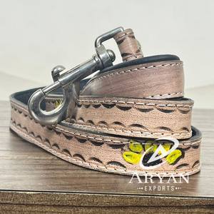 Laisse de chien en cuir usiné à la main personnalisée nouvel arrivage conception de tournesol de luxe laisse en cuir de vachette véritable avec poignée - Product Image 1