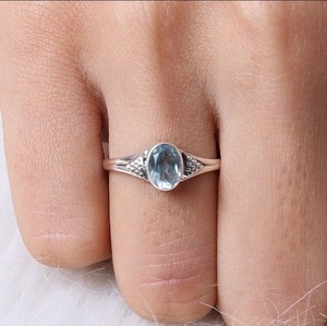 แหวน925สีเงินแท้สีฟ้าบุษราคัมสีฟ้าตัดด้วยเพชรกรอบการตั้งค่าเครื่องประดับสำหรับสาวๆปาร์ตี้ - Product Image 2