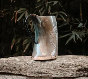 Tasse en corne de qualité supérieure à la demande pour une gravure personnalisée et des idées de cadeaux personnalisées disponibles à un prix abordable - Product Image 3