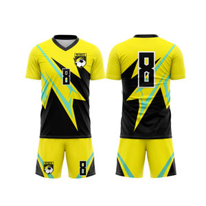 Conjunto de camiseta de fútbol para hombre, novedad de 2025, uniforme de fútbol impreso sublimado de diseño personalizado OEM para adultos - Product Image 2