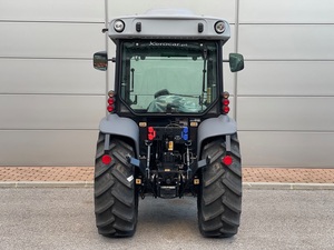 Tractor Agrícola Compacto DEUTZ-FAHR 3050 de 51HP con Tracción en las 4 Ruedas - Tractor Diésel para Granja, Huerto y Uso General - Product Image 5