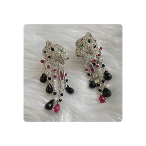 Boucles d'oreilles élégantes en or à la demande avec un design classique de solitaire en diamant véritable pour les mariages et les fêtes d'Inde - Product Image 4