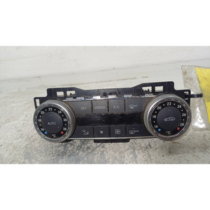 Système de régulation climatique Mercedes Classe C Berline W204 2048309885 642960 (07>) - Product Image 1