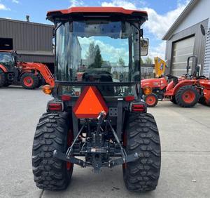 2025 para Kubota LX3520SUHSDC 4WD Compact Utility Tractor 35HP Diesel Power Cab Premium Farm Tractor 4x4 Motor de componentes clave - Product Image 1